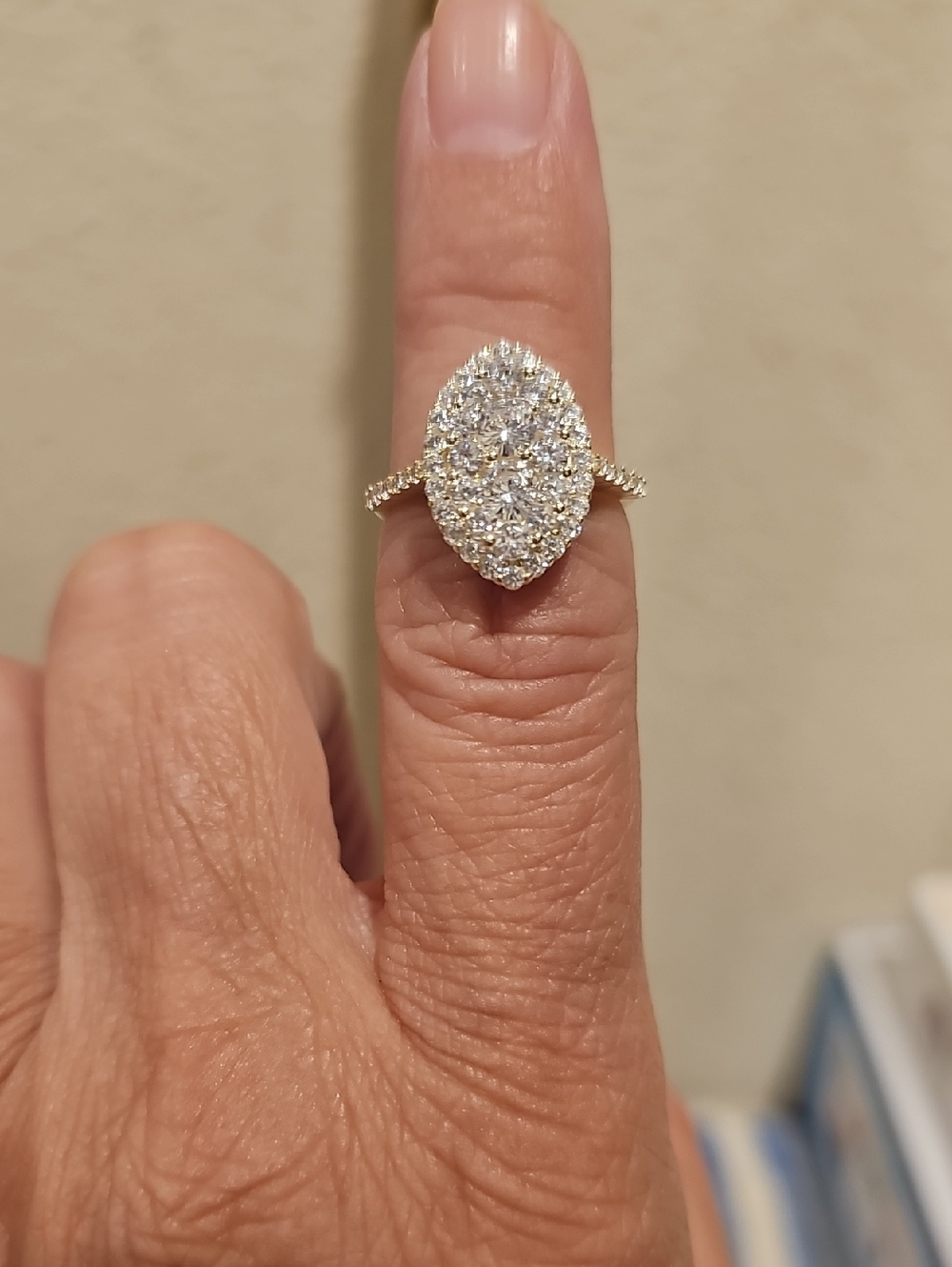 Triple A Cubic Zirconia Oval gold lay over 925 sterling silver Ring size 6
